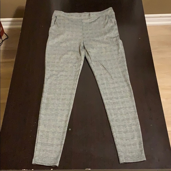 Ladies Revamped leggings - Picture 3 of 11